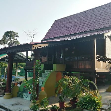 Homestay Warisan Bonda Masjid Tanah/Melaka Eksteriør bilde