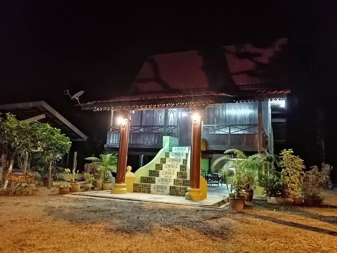 Homestay Warisan Bonda Masjid Tanah/Melaka Eksteriør bilde